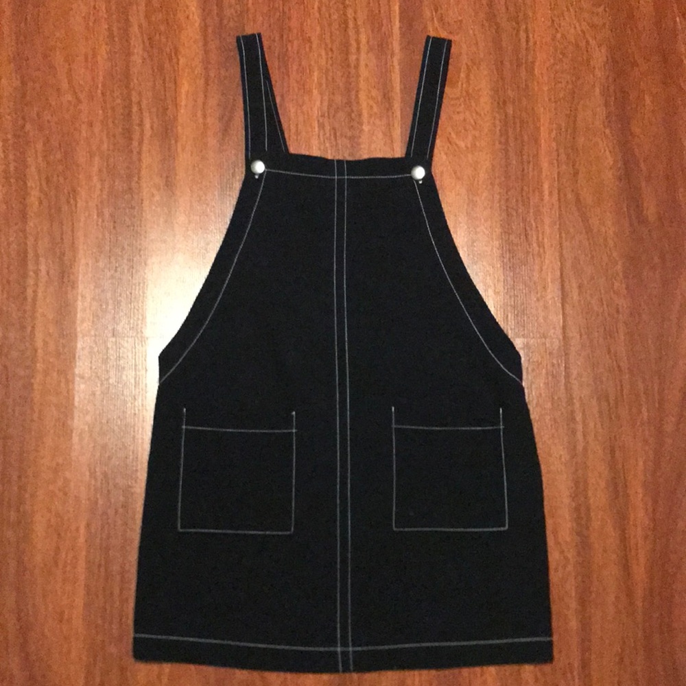 Forever 21 Black Dress